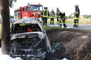 Pkw-Brand nach Unfall auf der B192