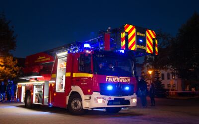 Drehleiter DLK23/12 von Rosenbauer