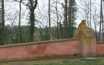 Denkmal "Trauernde Mutter" Waren (Müritz)