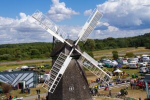 Traktortreffen im Agroneum Alt Schwerin