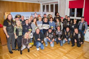 Motorradcrew spendet für Müritzer Kinder