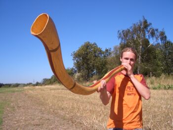 Didgeridoo und Schlagzeug in Waren (Müritz)