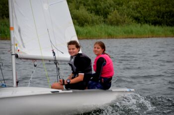 Luise und Charlotte Haack Segeln