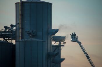 Brennender Silo in Penzlin