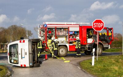 Verkehrsunfall B192 Schloen Feuerwehreinsatz