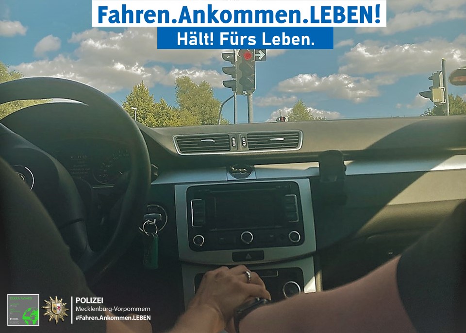 Verkehrskontrollen der Kampagne "Fahren.Ankommen.LEBEN!"