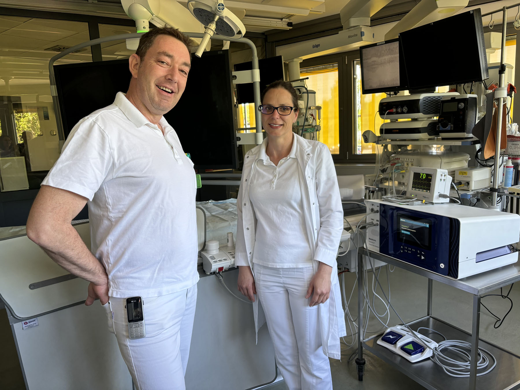 Klinikum Karlsburg Dr. Danika Städing und Dr. Dirk Menzel vom Rhythmus-Team