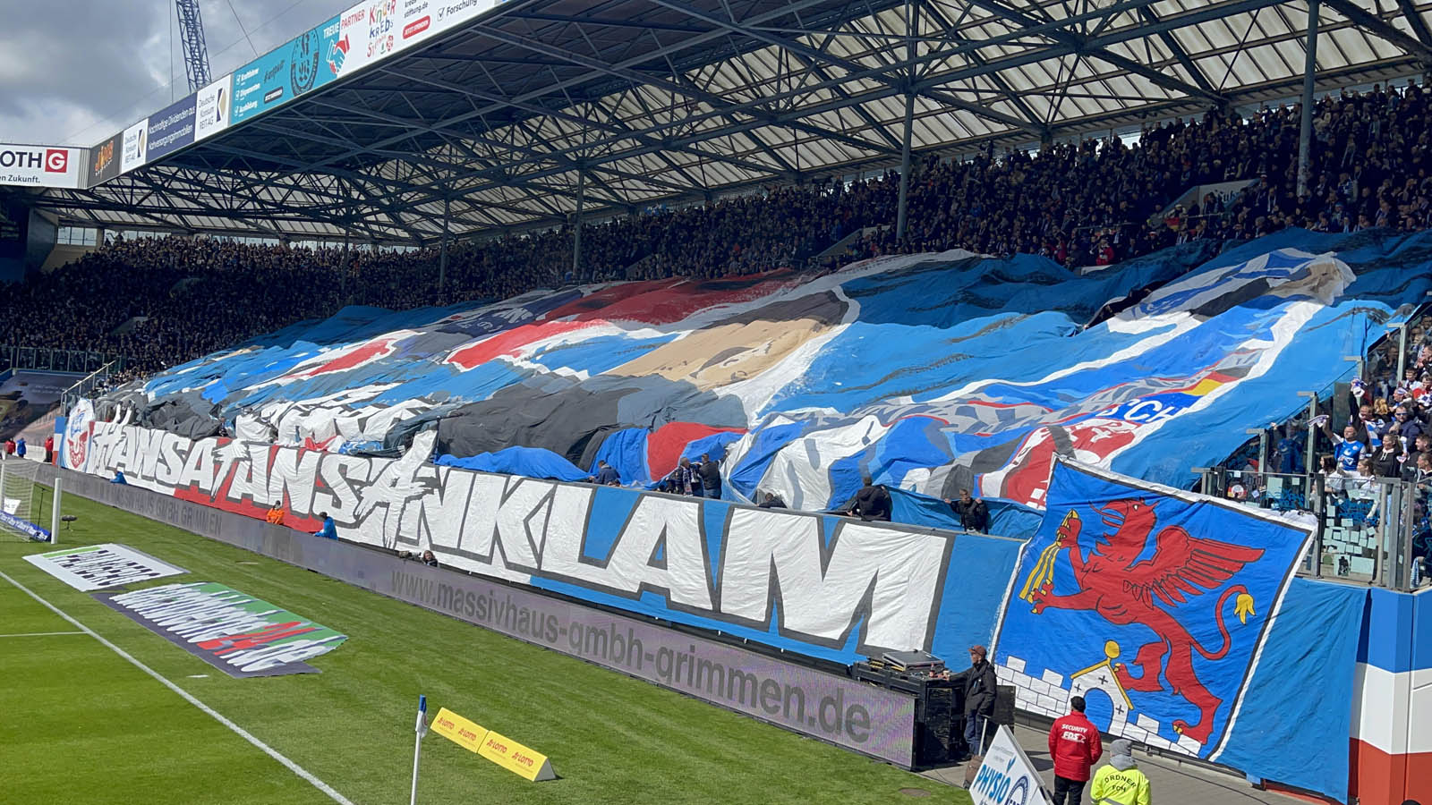 Fußballspiel im Ostseestadion